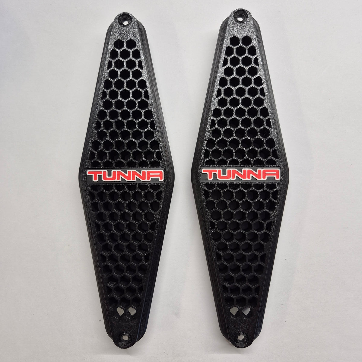 Front view of Emdawg Tunna GTS style side vents for HQ HJ HX HZ WB Holden One Tonner – left and right pair with mounting holes