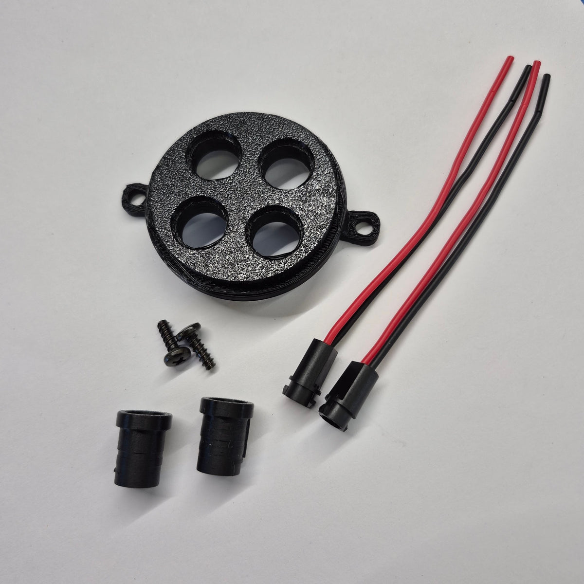 HJWBGTSPLCX pilot light cluster bare kit: 4-hole cluster housing, two warning light sockets, two wired T5 globe sockets and mounting screws